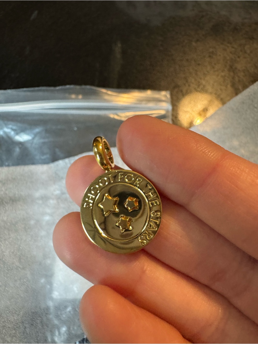 NEW Tuckernuck Shoot for the Stars Charm Rare Collectible Piece Gold Jewelry - Picture 4 of 5